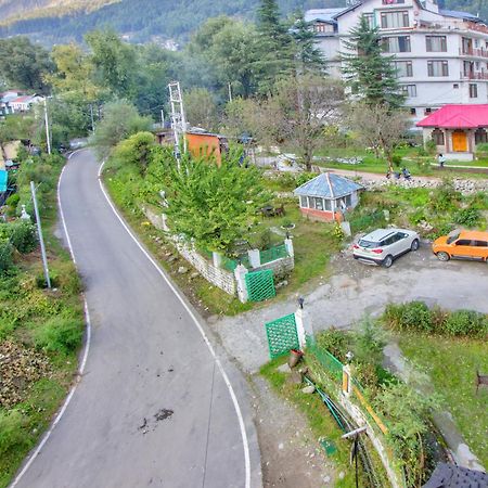 White Mountain Hotel Manāli Exterior foto